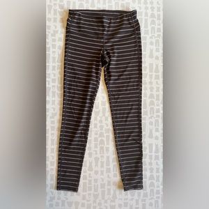 Athleta womens light purple stripe yoga pants